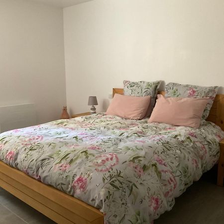 Oustaou Apartment Обан Екстериор снимка
